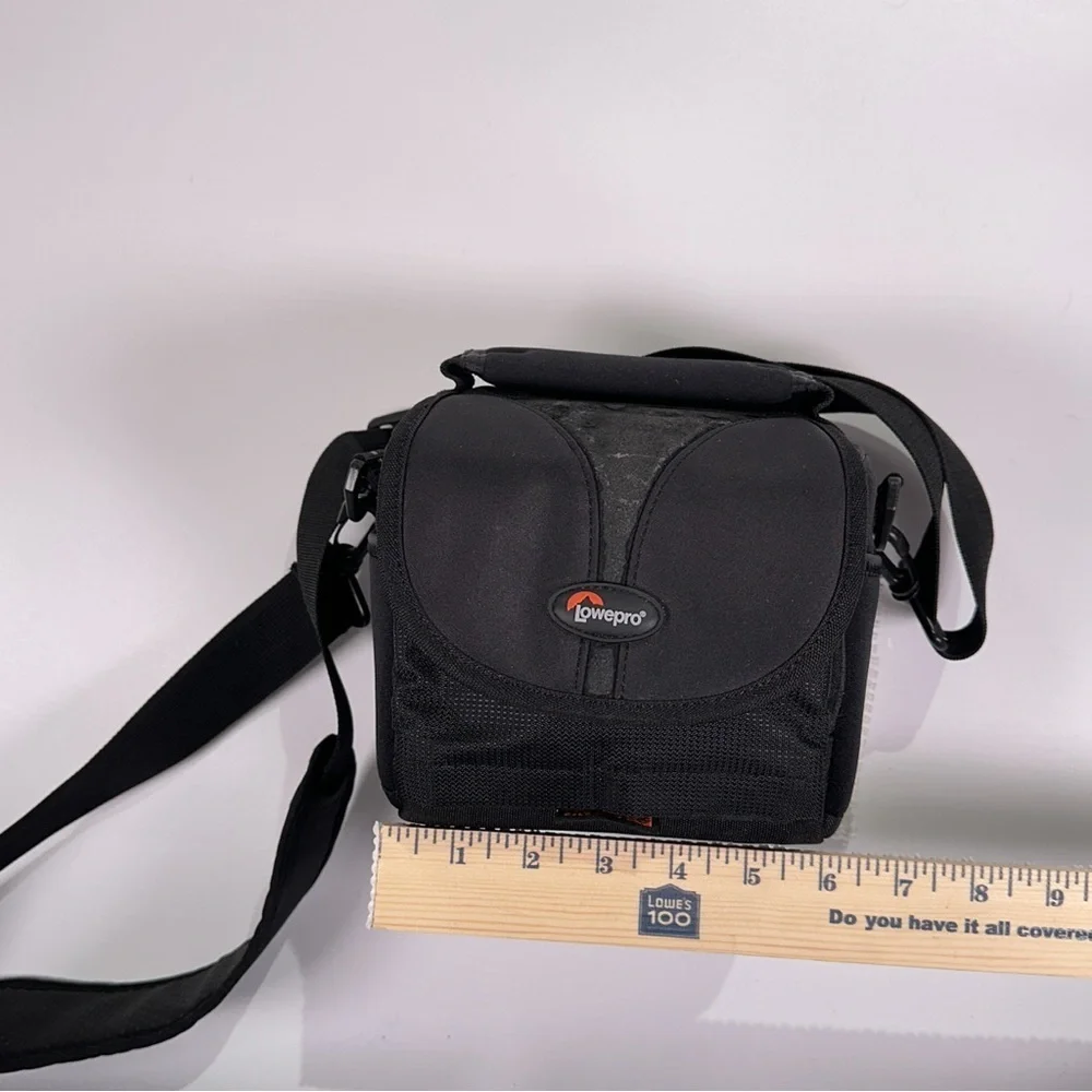 Lowepro Black Messenger Bag